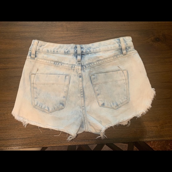 Mossimo High Rise Shorts - Picture 5 of 6